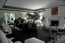 home_rev_31.jpg